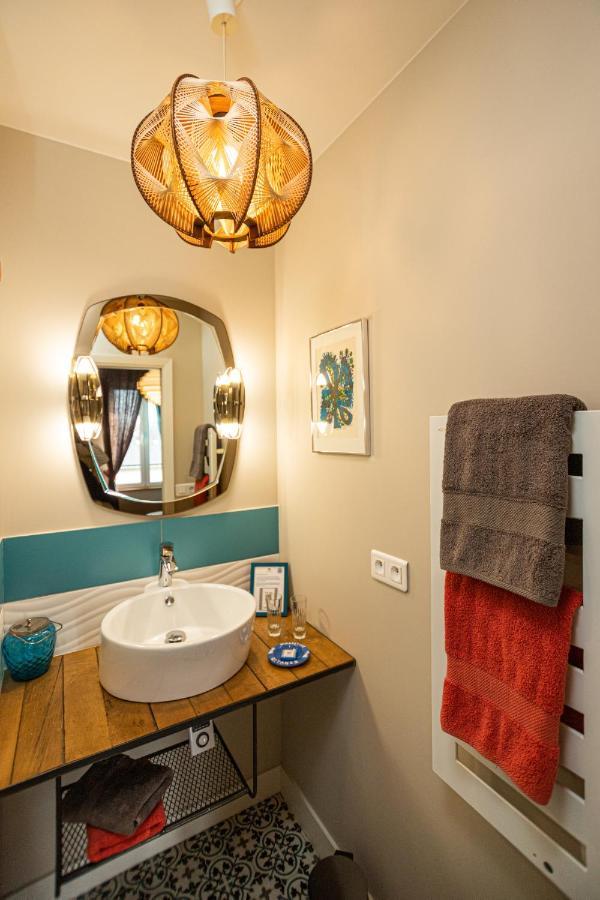 เลอ ฌาร์แด็ง เด ตวล Hotel Triel-sur-Seine ภายนอก รูปภาพ